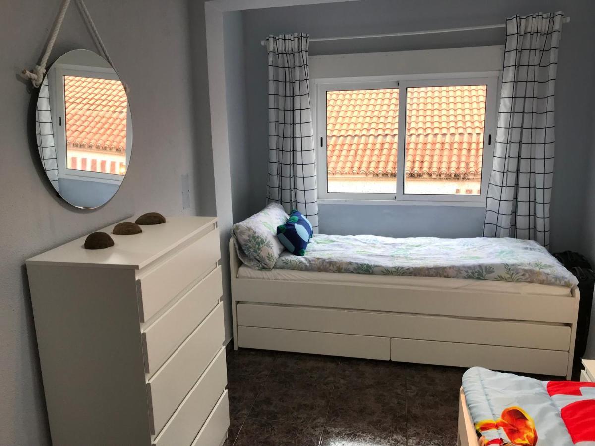 Great Holiday Apartment Close To The Beach Гандия Екстериор снимка